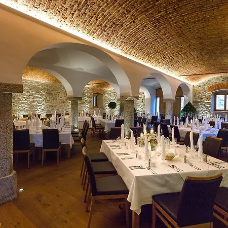 Weingut Taggenbrunn 4*
