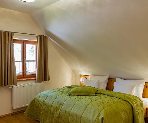 Weingut Taggenbrunn Hotel 4*
