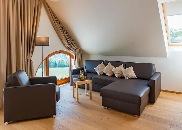 Hotel Weingut Taggenbrunn 4*