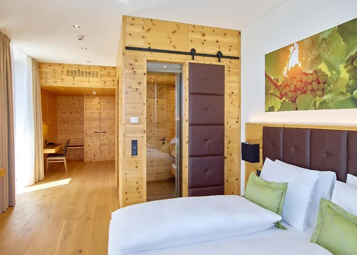 Hotel Weingut Taggenbrunn 4*